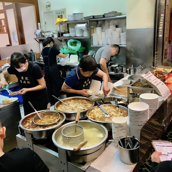 魯肉飯の台所