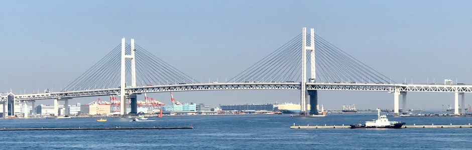 横浜ベイブリッジ