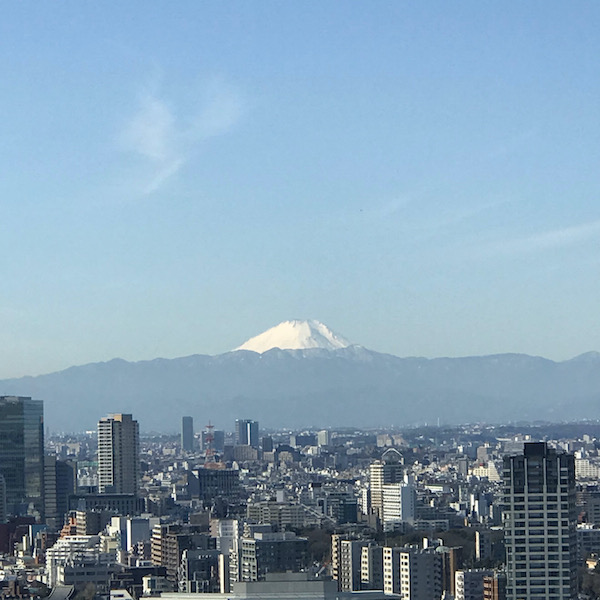 朝の富士山