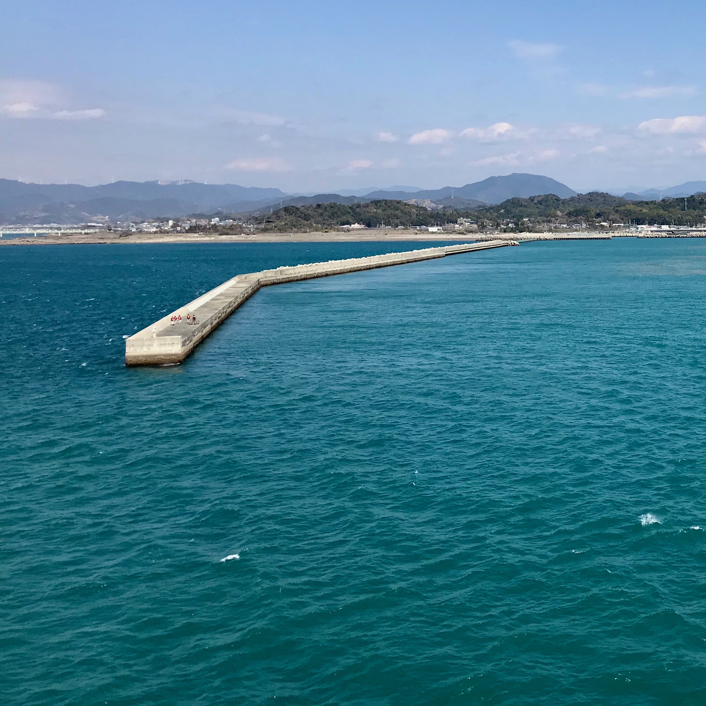 日高港