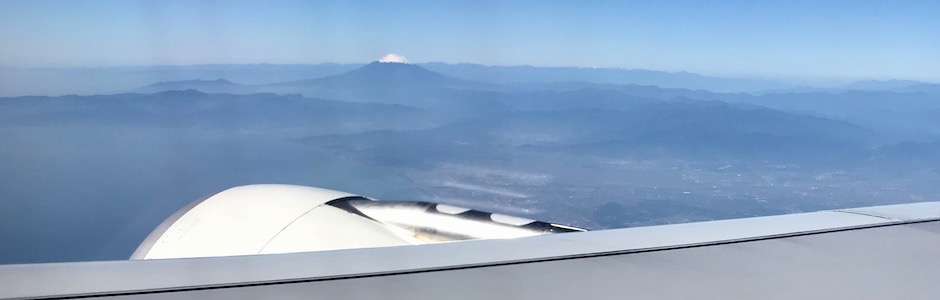 銀翼と富士山