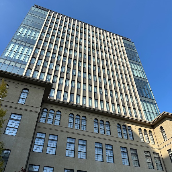 早稲田大学3号館