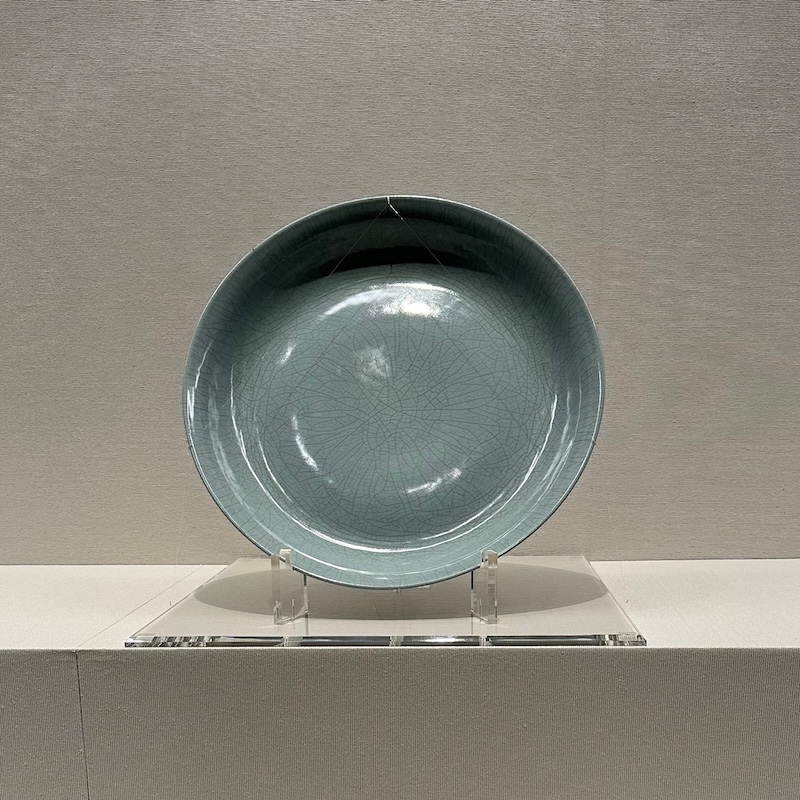 青磁盤
