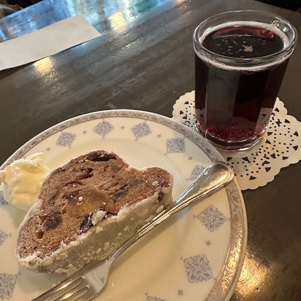 シュトーレンとホットワイン