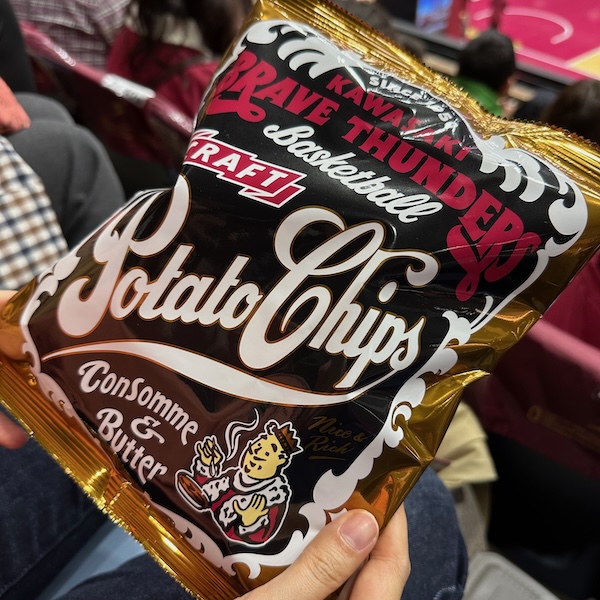 川崎ブレイブサンダースのポテトチップス