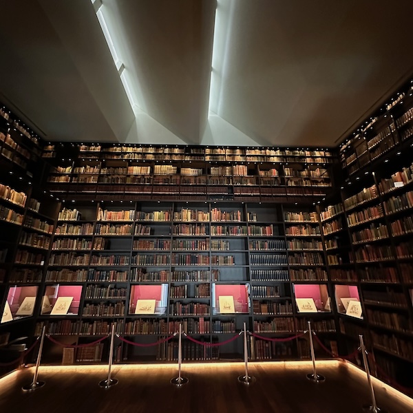 モリソン書庫