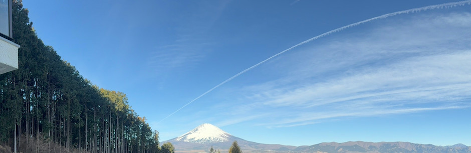 富士山と青空