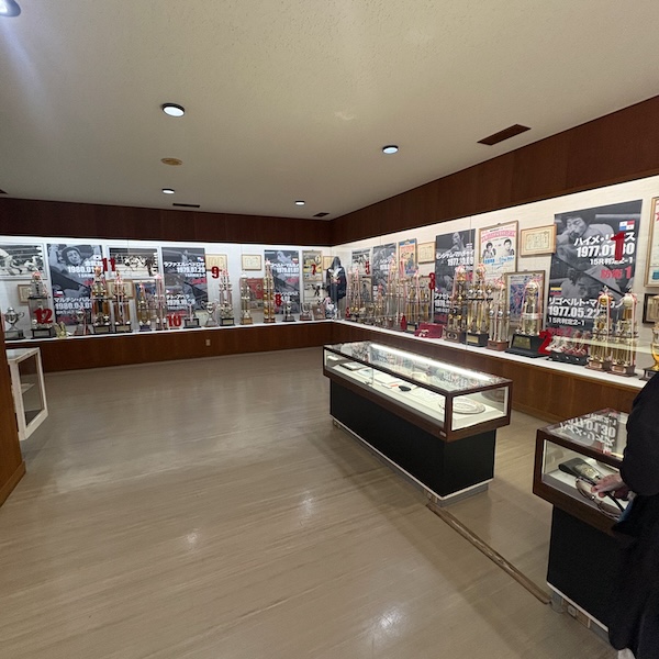 具志堅用高記念館の展示室