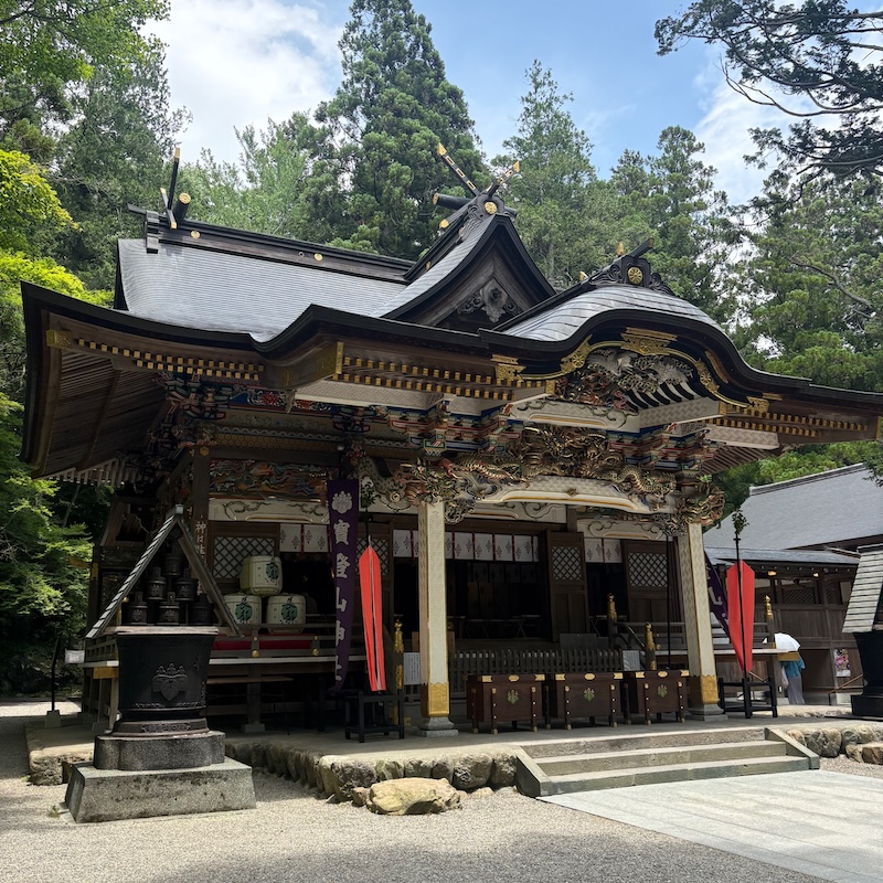 宝登山神社、本殿