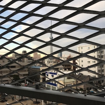 北斎美術館から見るスカイツリー