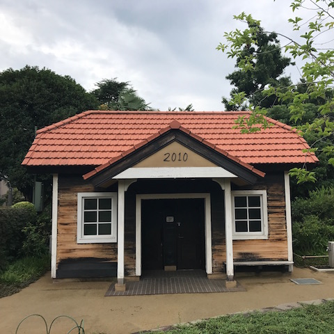 トトロが住みそうな小屋