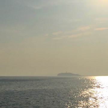 江ノ島遠景
