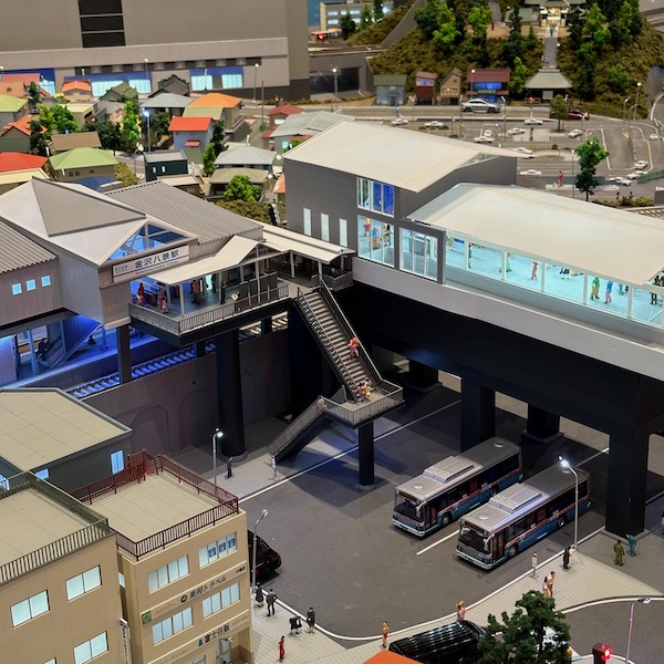 金沢八景駅のジオラマ