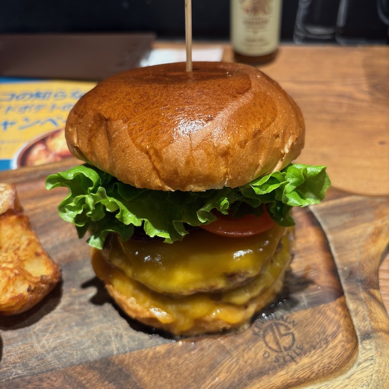 ダブルチーズバーガー