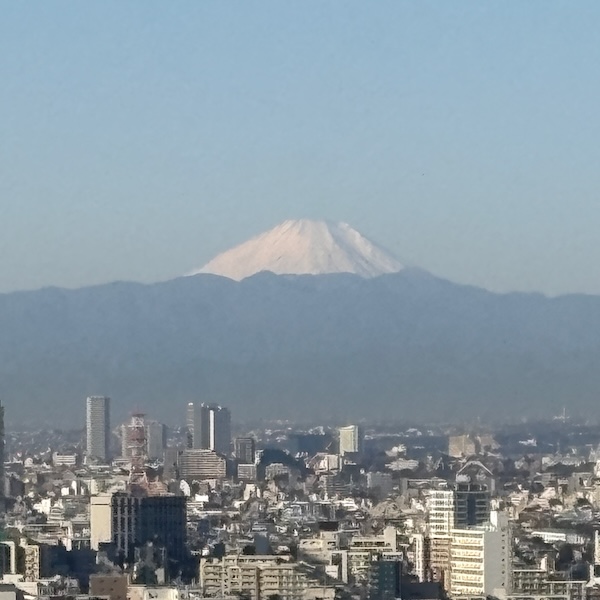 朝の富士山