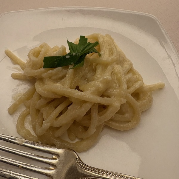 パルミジャーノレッジャーノのパスタ