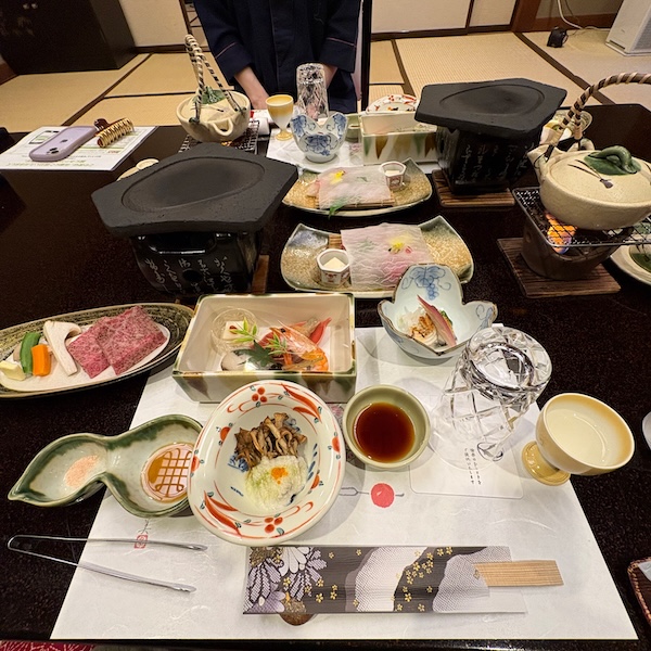 夕食