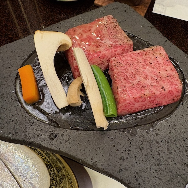 甲州牛の陶板焼