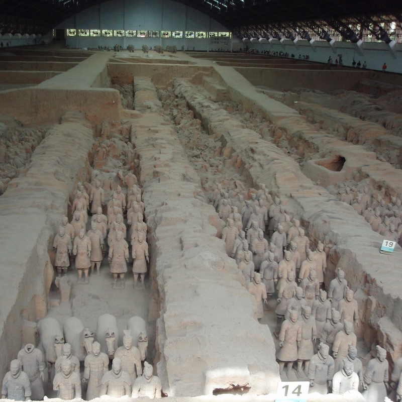 兵馬俑1号坑全体